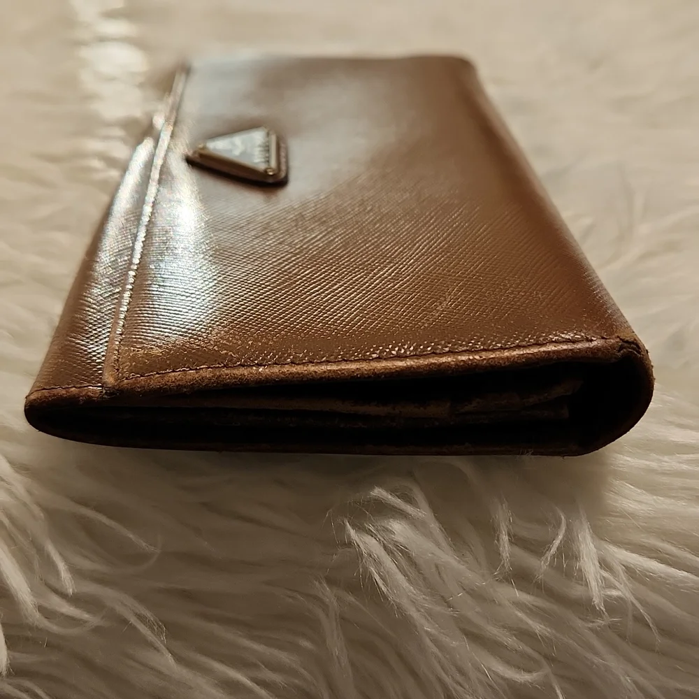 Prada Wallet - Picture 5 of 5